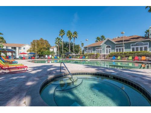 The Pointe at Central Orlando Exterior and Clubhouse