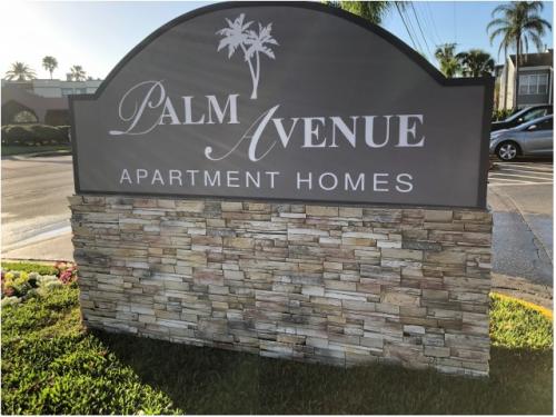 Palm Avenue Tampa Exterior and Clubhouse