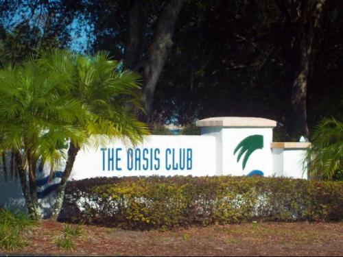 Oasis Club Apartments Orlando Exterior and Clubhouse