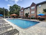 Royal Village Gainesville Exterior and Clubhouse
