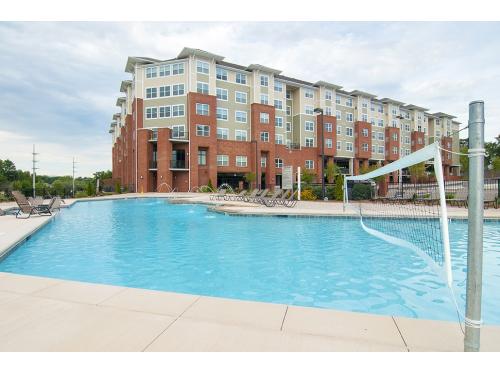 The Flats at Carrs Hill Athens Exterior and Clubhouse