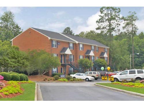 The Renaissance Statesboro Exterior and Clubhouse