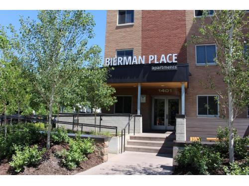 Bierman Place Minneapolis Exterior and Clubhouse