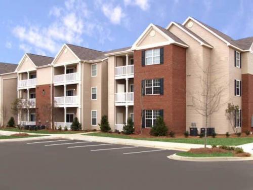 Colonial Grand at University Center Charlotte Exterior and Clubhouse
