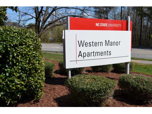 Western Manor NCSU Housing Raleigh Exterior and Clubhouse