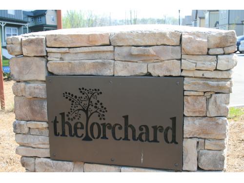 The Orchard at Knoxville Exterior and Clubhouse
