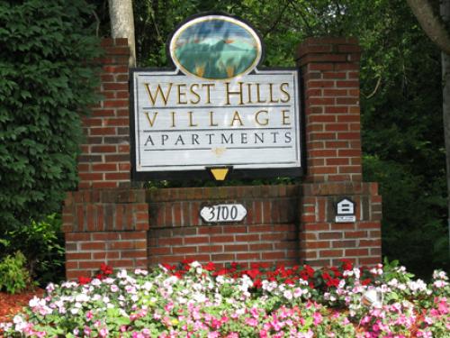 West Hill Village Knoxville Exterior and Clubhouse