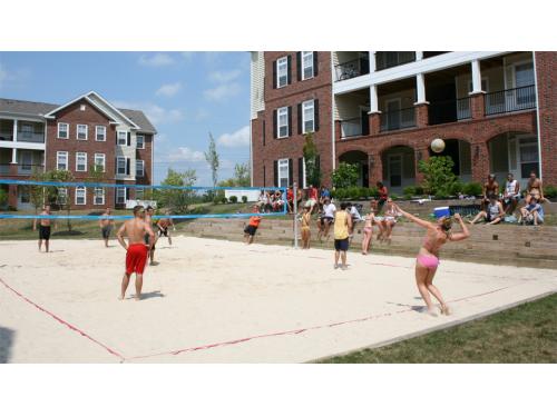 Quarry Trail Knoxville Exterior and Clubhouse