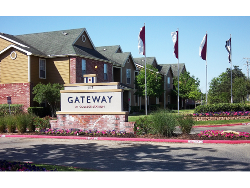 Gateway at College Station Exterior and Clubhouse
