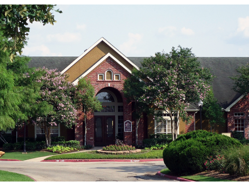 Gateway at College Station Exterior and Clubhouse