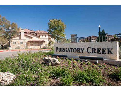 SYNC at Purgatory Creek San Marcos Exterior and Clubhouse