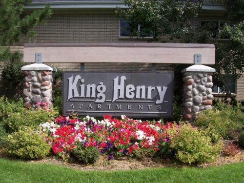 King Henry Apartments Provo Exterior and Clubhouse